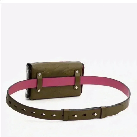 ⭐️HOST PICK⭐️ BNWT Rag & Bone Atlas belt  bag in Olive colour - Picture 3 of 9